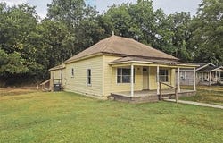 310 Wilson Avenue, Tahlequah, OK 74464