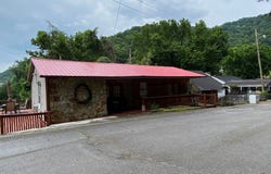 819 Mullberry, Williamson, WV 25661