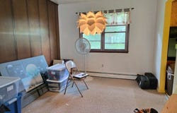 28 Beardslee Hill Dr, Ogdensburg Boro, NJ 07439-1202