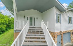 363 Staghorn Lane, Seymour, TN 37865