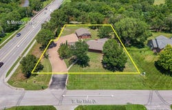 2418 W Rio Vista Dr., Wichita, KS 67204