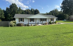 2027 Middle Road, Milan, TN 38358