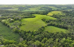 3052 Rose Ave., Menlo, IA 50115