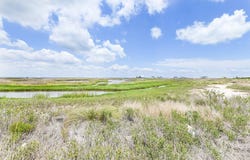 60 Southpointe Dr., ROCKPORT, TX 78382