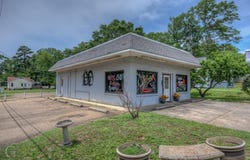 801 Lewisville Road, Minden, LA 71055