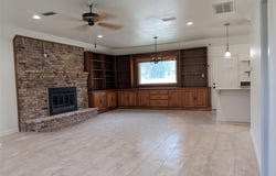 810 Lucas Drive, Athens, TX 75751