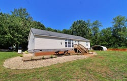 444 Rosewood Ln., New Canton, VA 23123