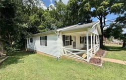 411 Monroe Street, Desloge, MO 63601