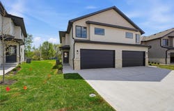 206 NW Orchard Court, Lee's Summit, MO 64063