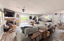 8811 Sebastian CT, Hackett, AR 72937