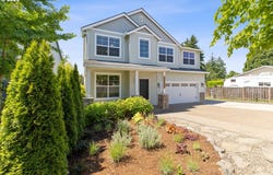 12800 JOYS DR, Oregon City, OR 97045