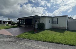 76 Lavender Lane, Eustis, FL 32726