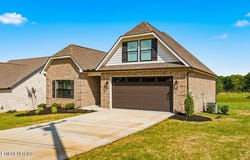 5117 Gregory Rd, Greenback, TN 37742