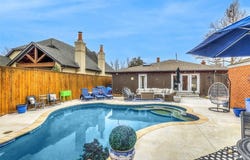 1109 Bedford Drive, Nichols Hills, OK 73116