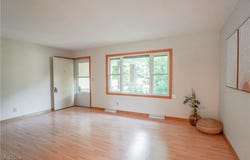 570 Rawlins Avenue, New Franklin, OH 44319