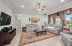 1207 S Sanctuary Ave, Gonzales, LA 70737
