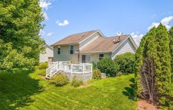 760 N fieldcrest, BYRON, IL 61010