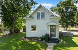 211 W 3RD ST, Velva, ND 58790