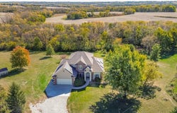 3300 Dubuque Street, Norwalk, IA 50211