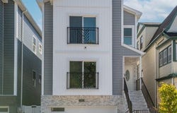 194 Amherst St, East Orange City, NJ 07018-2521