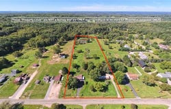 2231 and 2245 Hill City Rd, Cranberry Twp, PA 16346