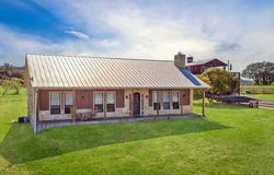 800 Quarter Horse Circle, Kingsland, TX 78639