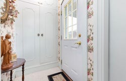 210 W PINE Street, NEW LONDON, WI 54961