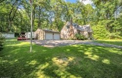 114 Hartmans Corner Rd, Washington Twp., NJ 07882-4376