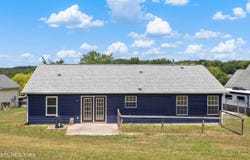 8424 Gardenside Lane Lane, Powell, TN 37849