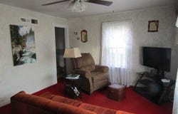 910 N 4th Street, Guttenberg, IA 52052