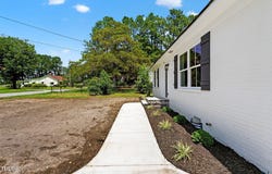206 N Elm Street, Princeton, NC 27569