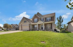 1002 Brook Mont Drive, O'Fallon, MO 63366