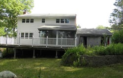 20 Maple Terrace, Ledyard, CT 06339