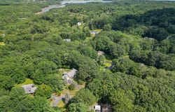 20 Stonecrest Drive, Falmouth, ME 04105