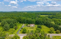 895 Van Hoesen Road, Schodack, NY 12033