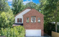 7105 Haw Creek, Gainesville, GA 30506