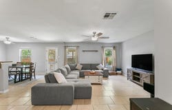 290 Jack Rabbit LN, Buda, TX 78610
