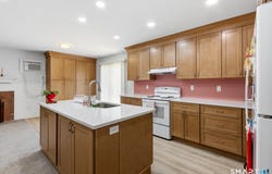 9 Evas Drive, Brookfield, CT 06804