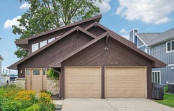 5006 Card Avenue, McFarland, WI 53558