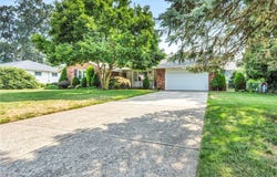 6241 Chase Drive, Mentor, OH 44060