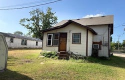 307 W Evans Avenue, Seminole, OK 74868