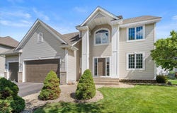 8885 Jody Circle S, Cottage Grove, MN 55016