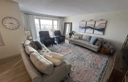 1556 Crestview Dr., Vermillion, SD 57069