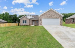 81 Lewis Loop, Greenbrier, AR 72058