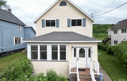 747 S Pine Street, Ishpeming, MI 49849