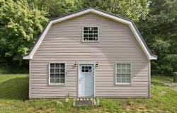 2241 Brooklyn Rd, Morgantown, KY 42261