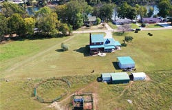1275 Riverview Drive, Norfork, AR 72658