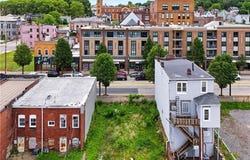 129 E 8th Ave, Homestead, PA 15120