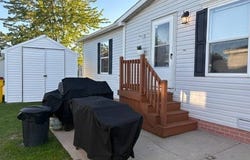 33266 Grove Ct, New Haven, MI 48048