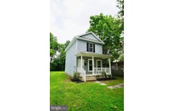 109 S QUEEN STREET, DOVER, DE 19904